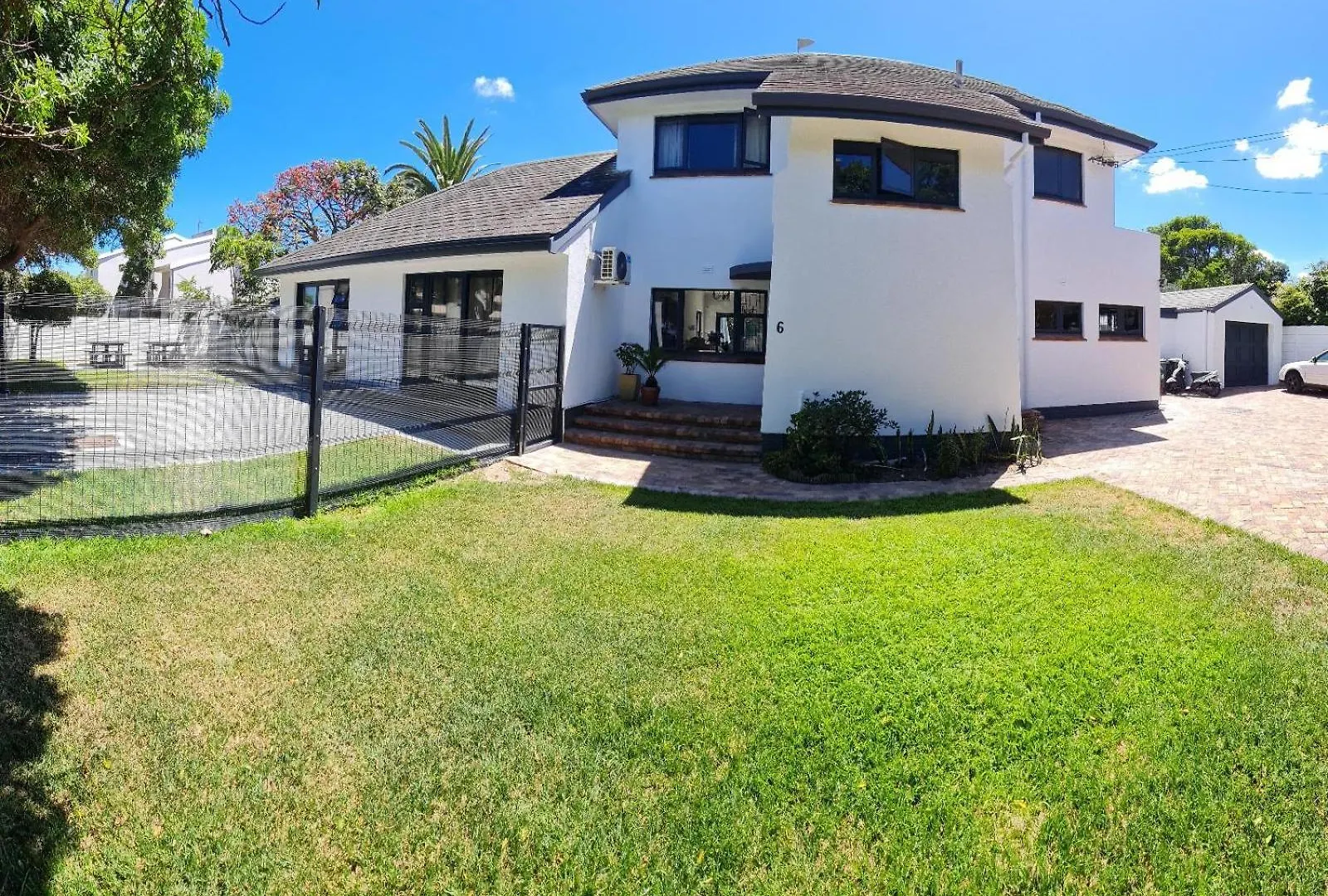 Guest house Zonnekus Guesthouse Cape Town South Africa